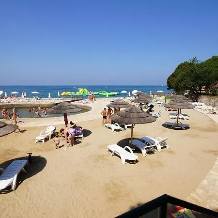 In With Terrace, Air Conditioning, W-lan, Washing Machine 4928-11 Ferienhaus