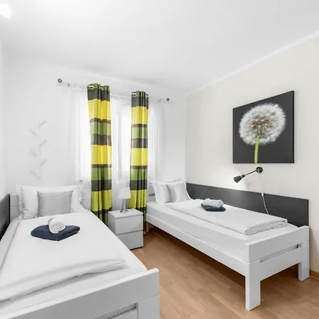 Ferienhaus In With Terrace, Air Conditioning, W-lan, Washing Machine 4928-11