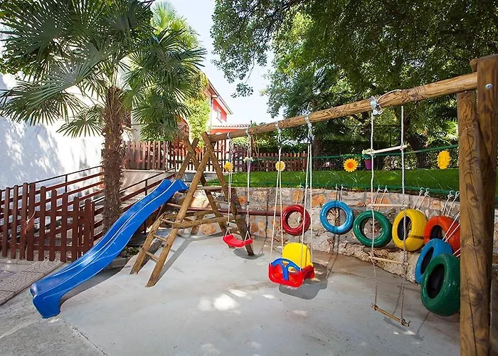 펜션 In With Terrace, Air Conditioning, W-lan, Washing Machine 4928-11 포레치